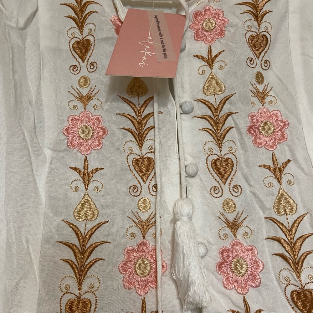 Embroidery Dress - Picture 5 of 5